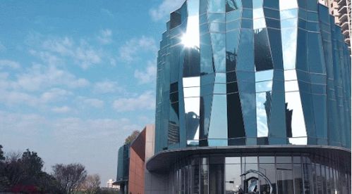 房地产黄金20年宣告结束，未来出路在哪里？